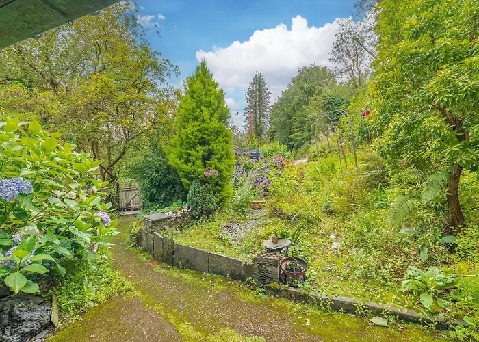 3 Dixon Ground, * كونيستون